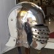 Bellows face sallet : ordinary soldier polishing